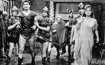 Jack Palance e Milly Vitale in una scena del film