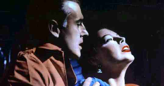 Stewart Granger e Ava Gardner in una scena del film