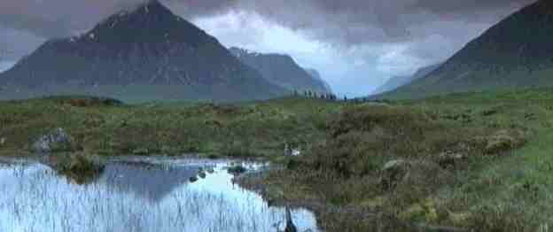 Lago e vallate scozzesi