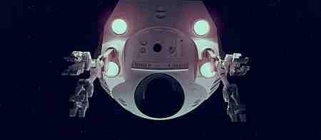 La capsula del Discovery, AxMTV