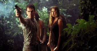 Leo Davidson e Deana fuggono nella foresta