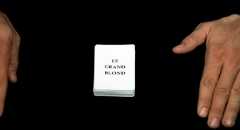 Alto, biondo e con...